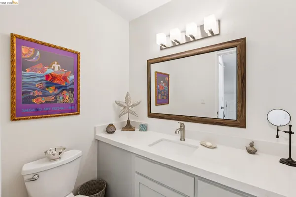 $765,000 | 45 Corte Real, Unit 1, Larkspur, CA 94904