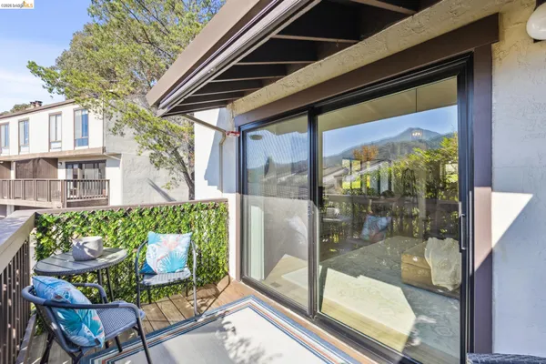 $765,000 | 45 Corte Real, Unit 1, Larkspur, CA 94904