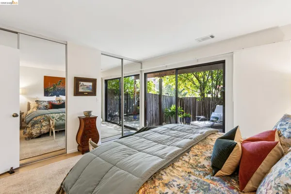 $765,000 | 45 Corte Real, Unit 1, Larkspur, CA 94904