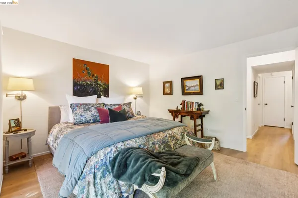 $765,000 | 45 Corte Real, Unit 1, Larkspur, CA 94904