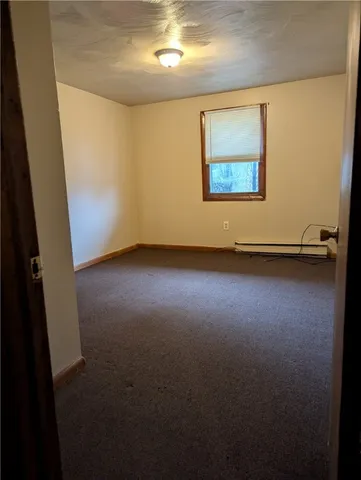 $1,400 | 35 Gadoury Avenue, Unit 17, Coventry, RI 02816