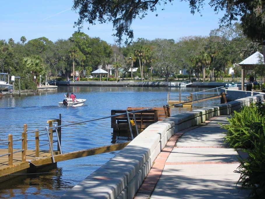 9981 Eagles Point Circle, Unit 4 Port Richey, FL 34668 - Photo 24 of 32