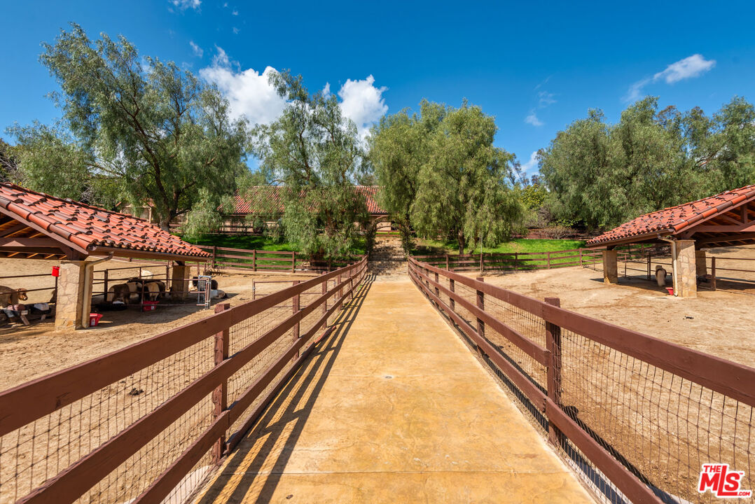 8018 Balcom Canyon Road Somis, CA 93066 - Photo 29 of 36 a view of a train station