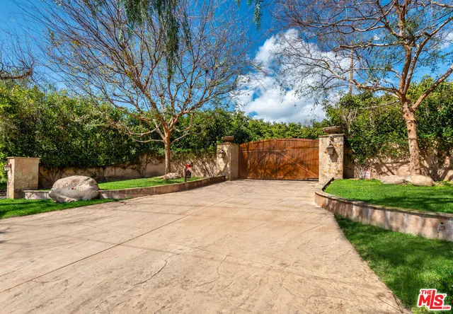 $7,600,000 | 8018 Balcom Canyon Road, Somis, CA 93066