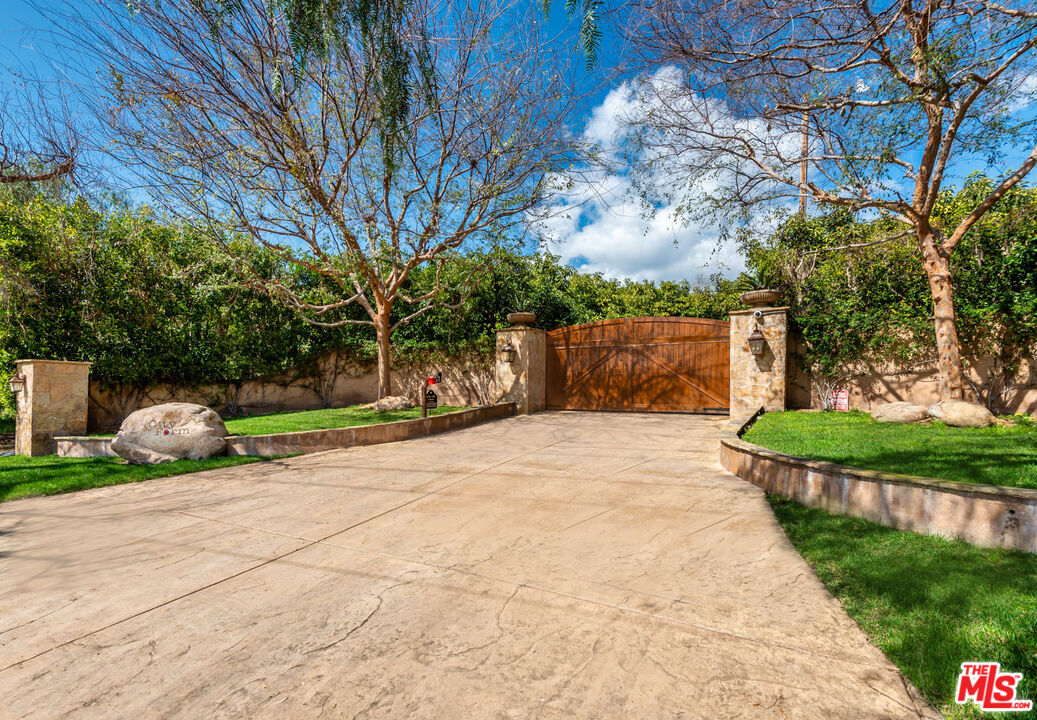 8018 Balcom Canyon Road Somis, CA 93066 - Photo 36 of 36 a view of outdoor space and yard