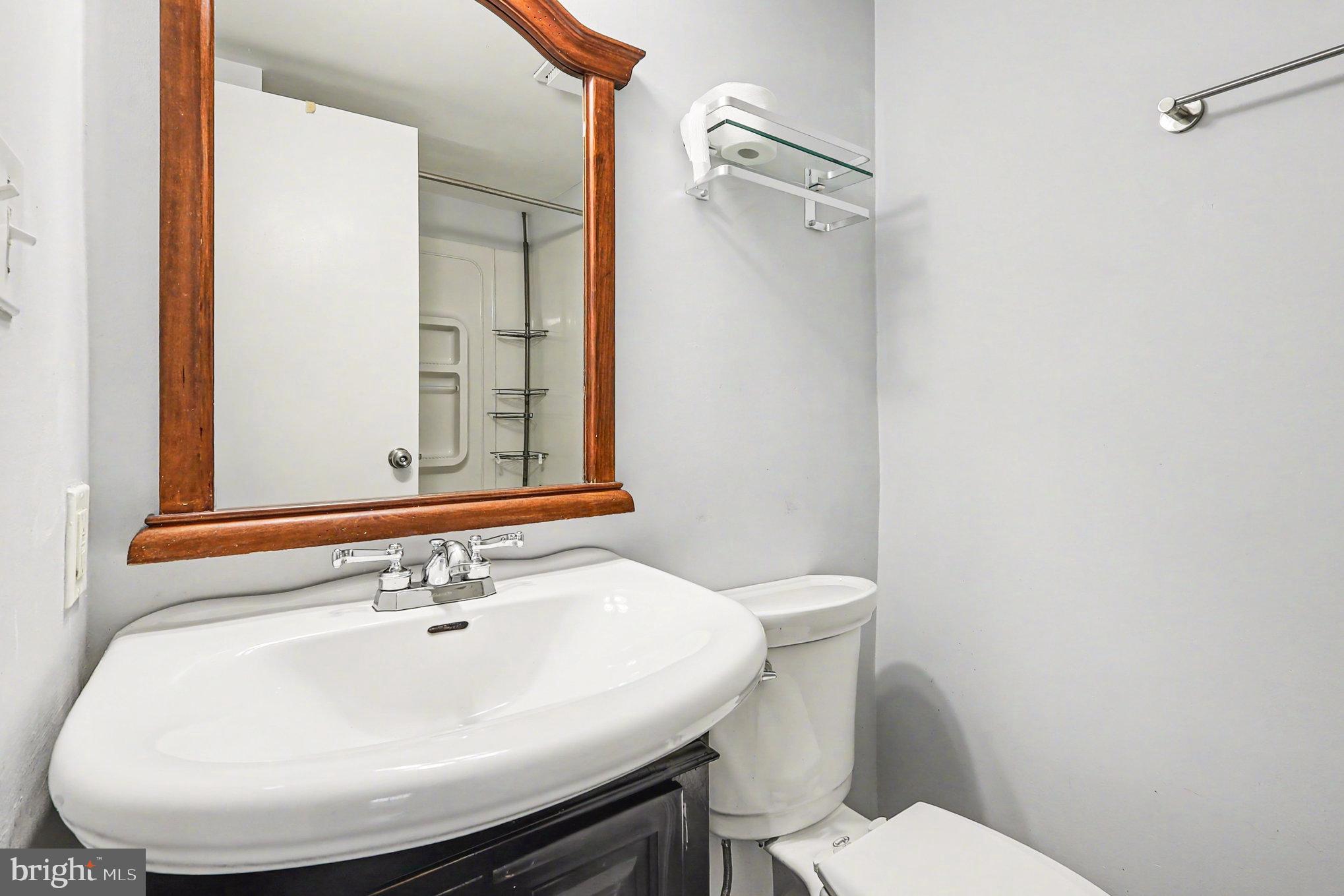 11619 Stoneview Square, Unit 2B Reston, VA 20191 - Photo 12 of 18