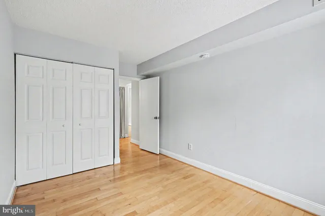 $1,994 | 11619 Stoneview Square, Unit 2B, Reston, VA 20191