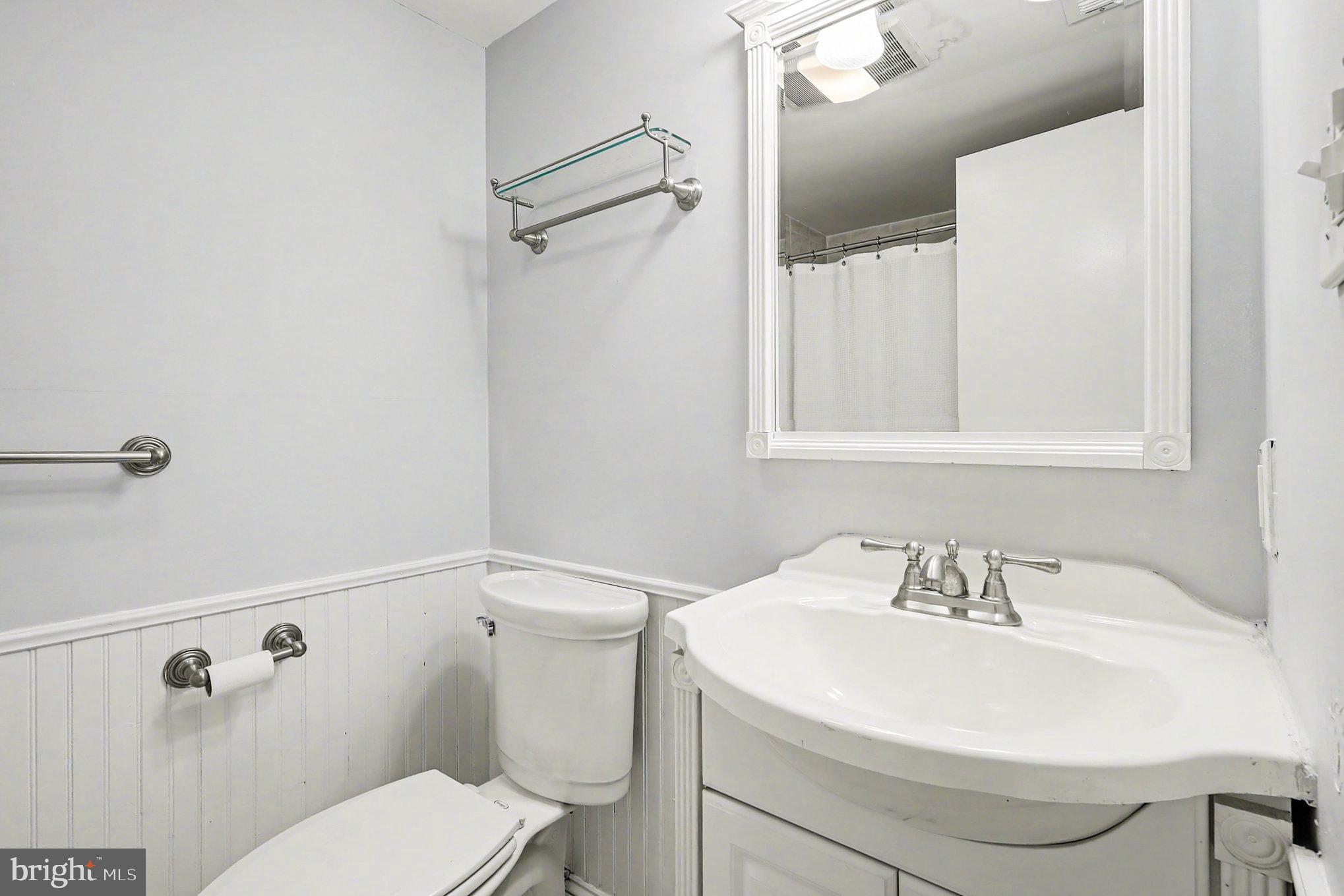 11619 Stoneview Square, Unit 2B Reston, VA 20191 - Photo 16 of 18