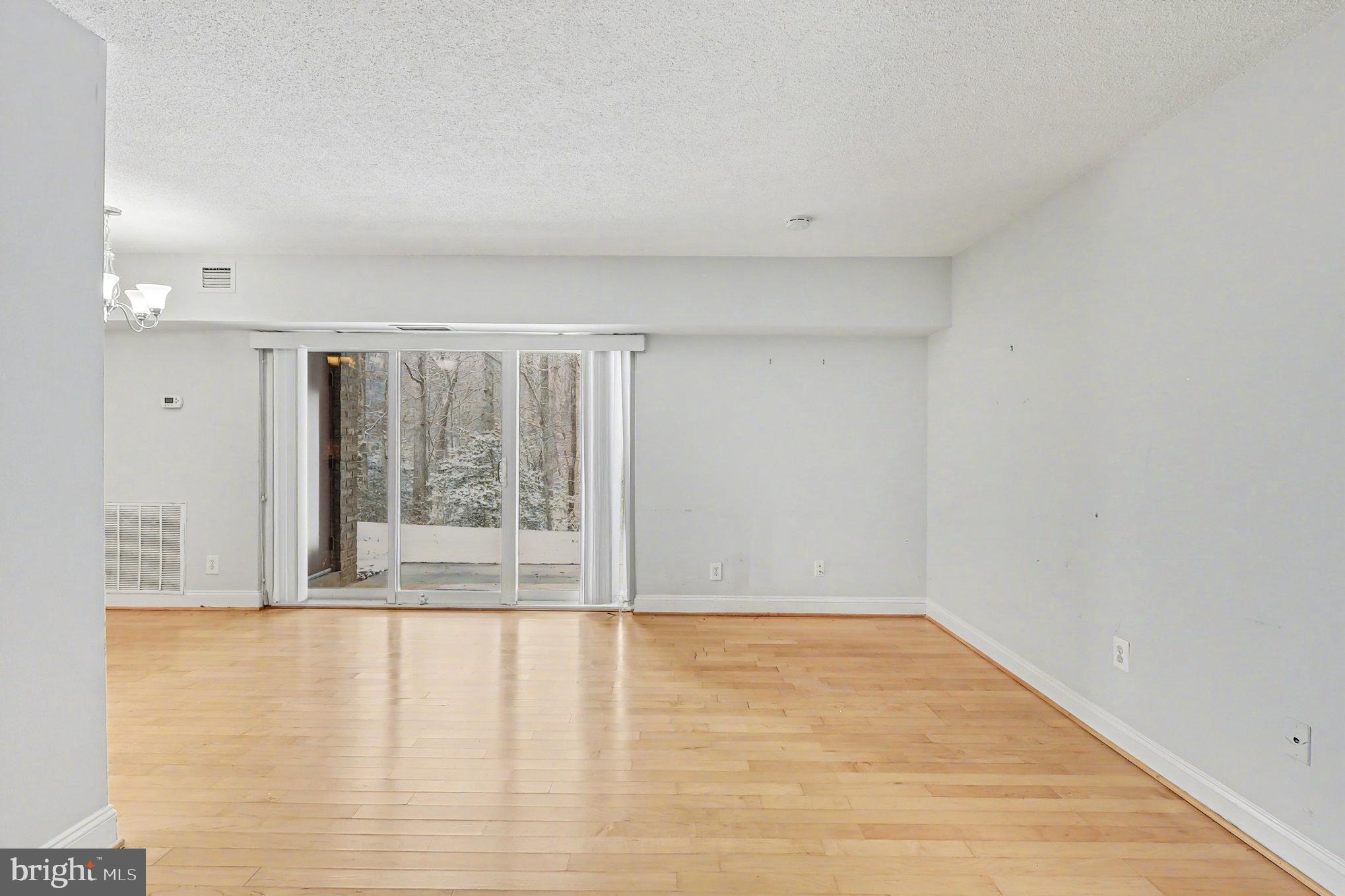 11619 Stoneview Square, Unit 2B Reston, VA 20191 - Photo 5 of 18