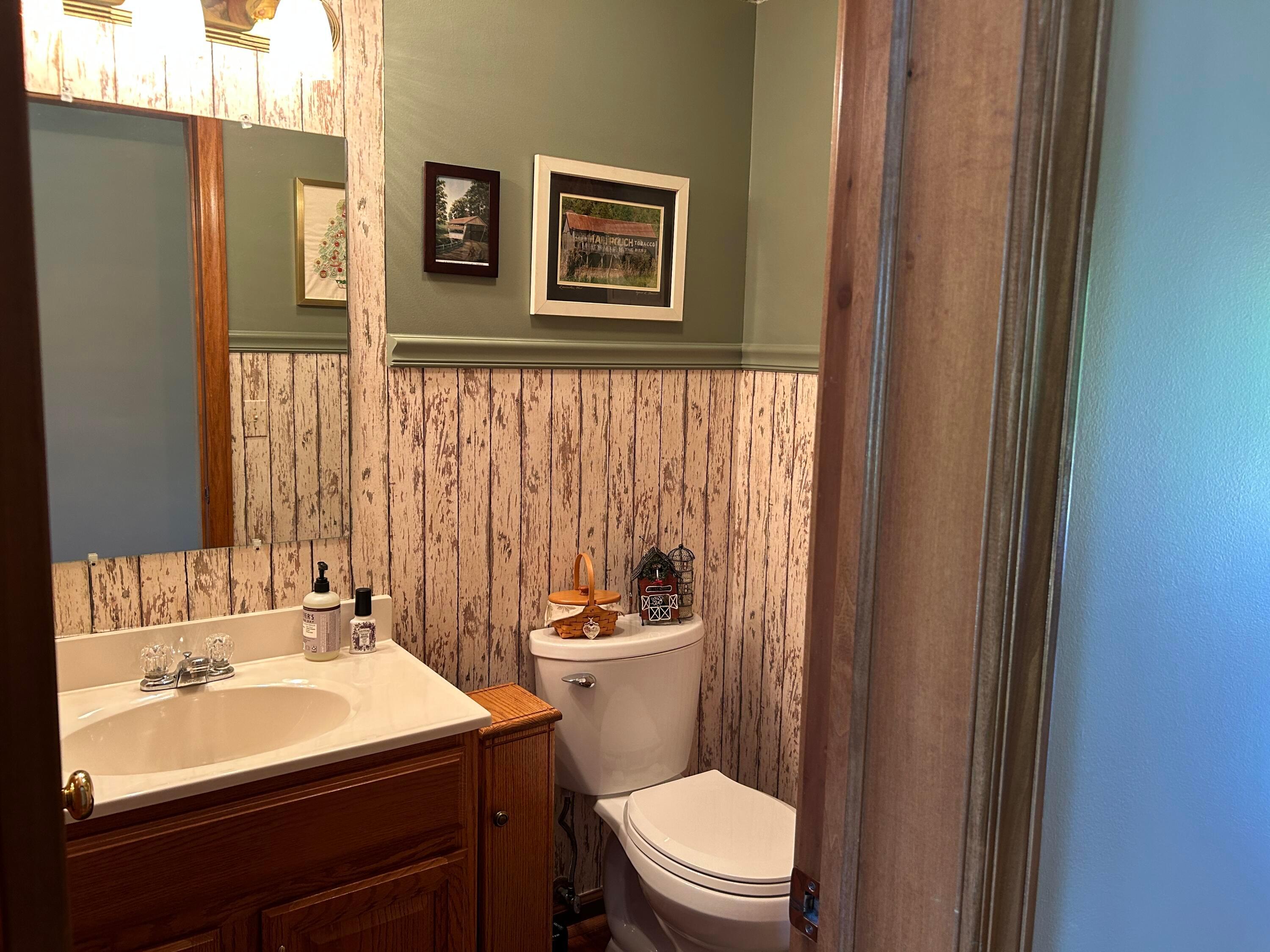 2905 Fairfield Union Road Northeast Lancaster, OH 43130 - Photo 8 of 25