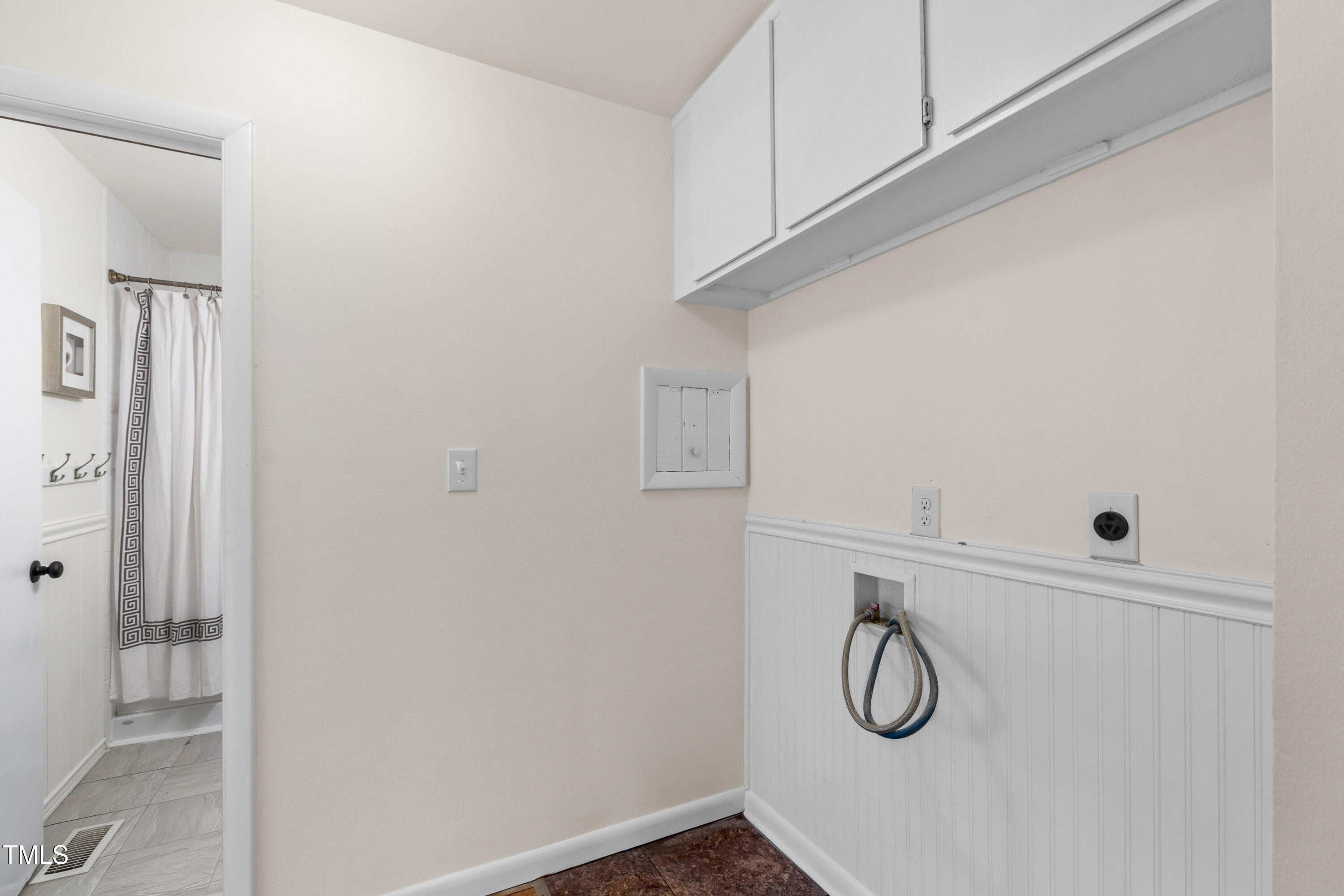 1915 Redding Lane Durham, NC 27712 - Photo 28 of 45 a bathroom with a sink and a mirror