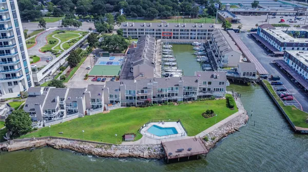 $239,000 | 4747 East NASA Parkway, Unit 206, Pasadena, TX 77586