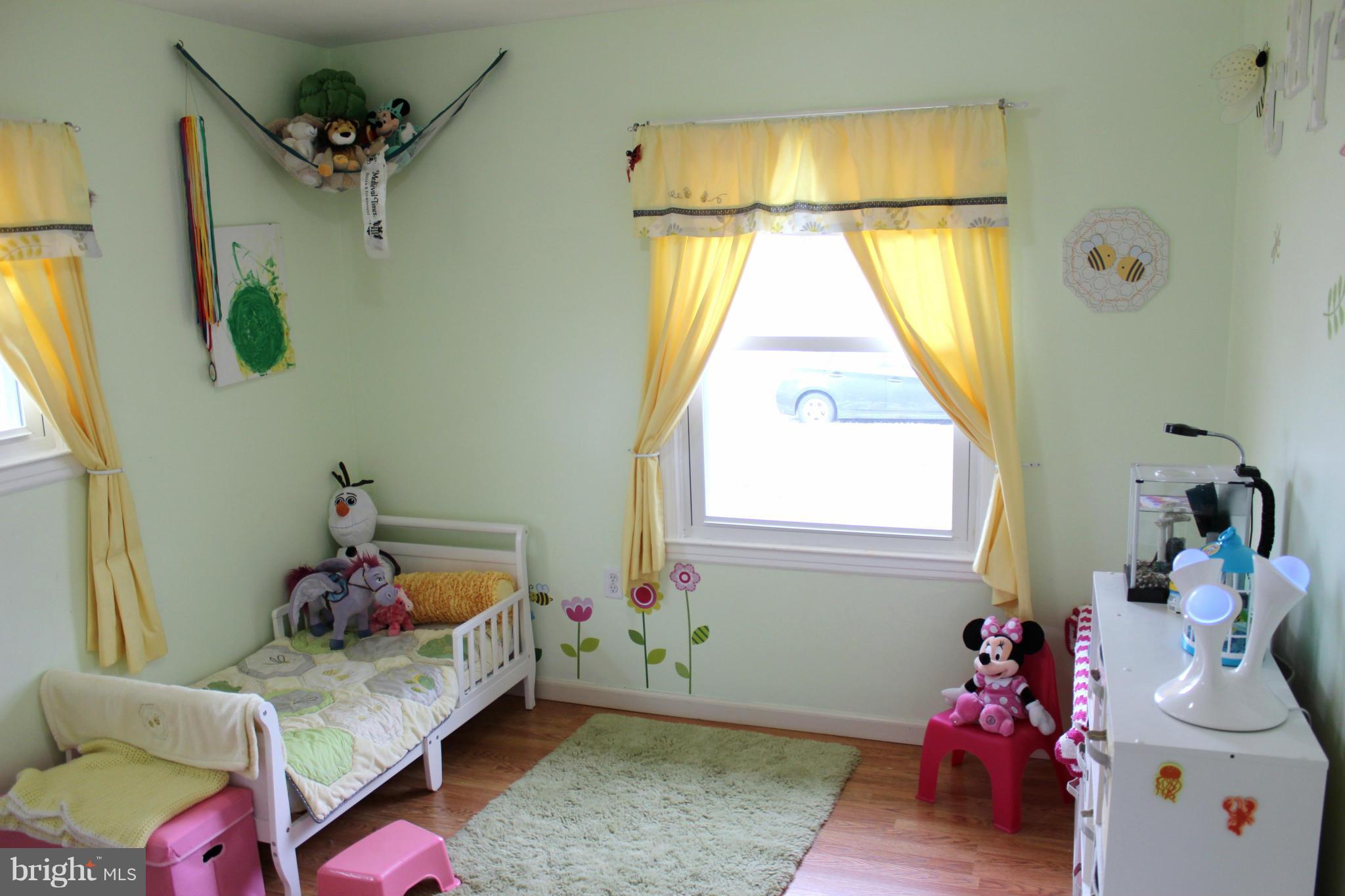400 Williamsburg Road Sterling, VA 20164 - Photo 15 of 30 Bedroom