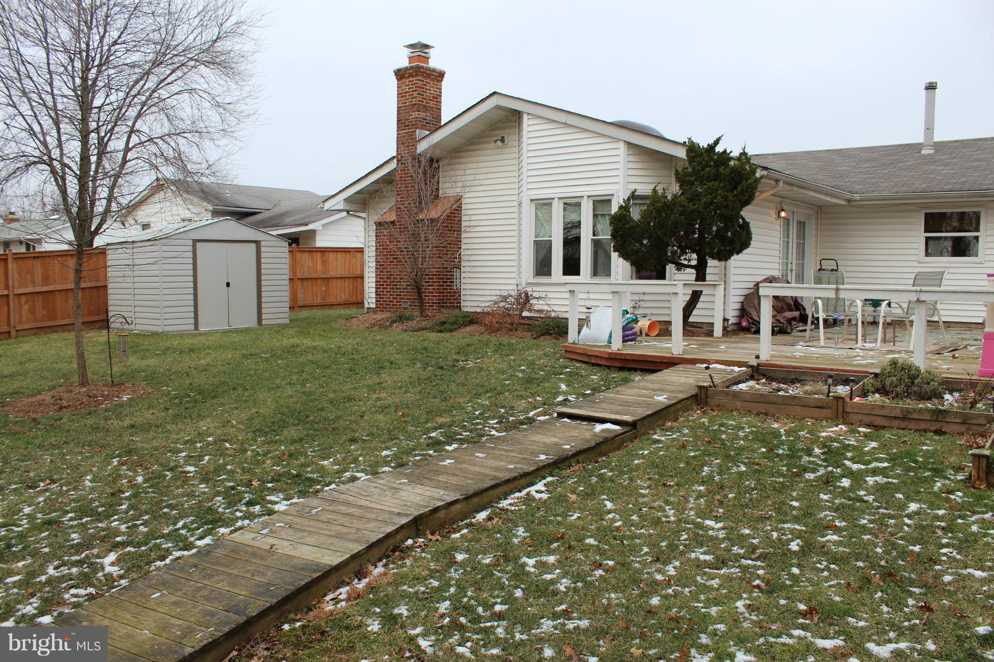 400 Williamsburg Road Sterling, VA 20164 - Photo 29 of 30 Exterior (Rear)