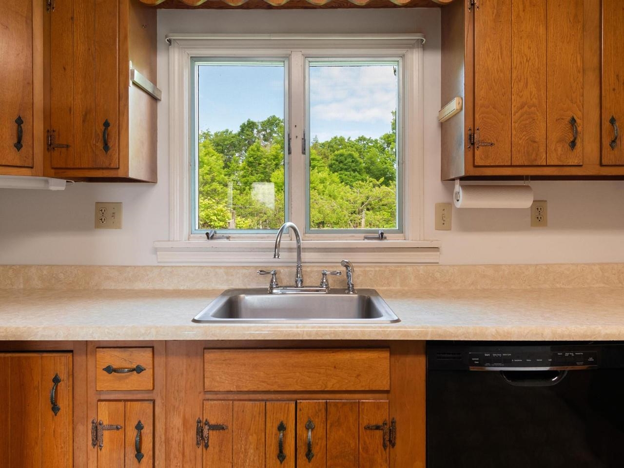 459 Carpenter Road Charlotte, VT 05445 - Photo 13 of 60