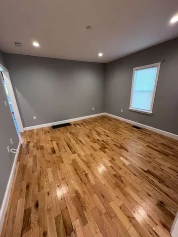 $2,750 | 31 Bacon Street, Unit 31, Watertown, MA 02472