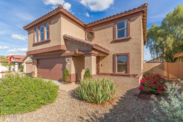 $595,000 | 631 South Colonial Court, Gilbert, AZ 85296