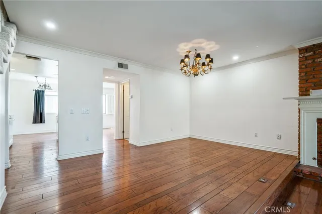 $740,000 | 18100 Burbank Boulevard, Unit 14, Tarzana, CA 91356