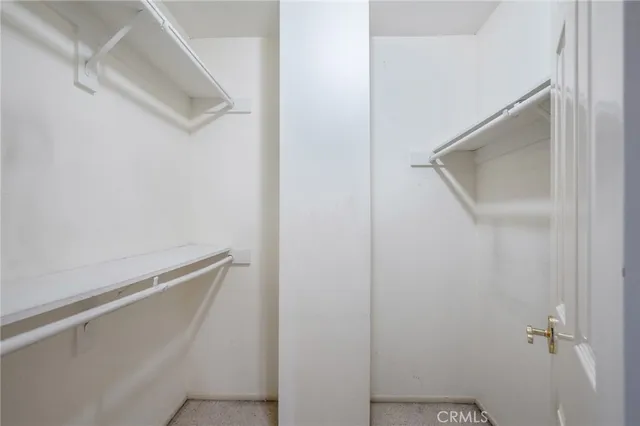 $740,000 | 18100 Burbank Boulevard, Unit 14, Tarzana, CA 91356