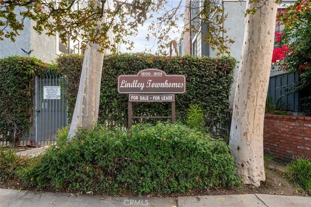 $740,000 | 18100 Burbank Boulevard, Unit 14, Tarzana, CA 91356