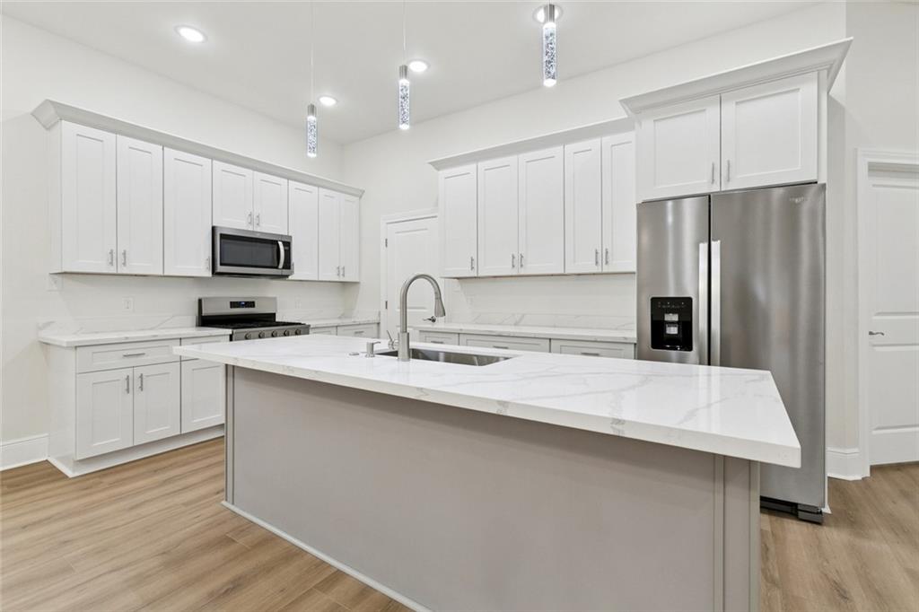 313 St George Avenue New Orleans, LA 70121 - Photo 9 of 25