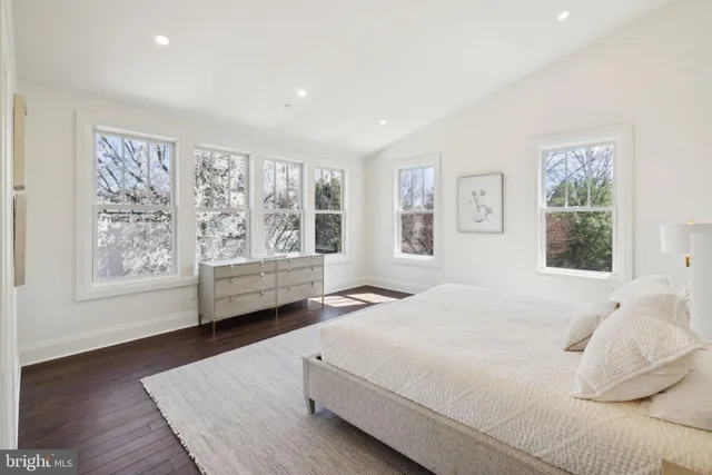 $2,525,000 | 5115 42nd Street Northwest, Washington, DC 20016