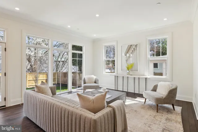 $2,525,000 | 5115 42nd Street Northwest, Washington, DC 20016