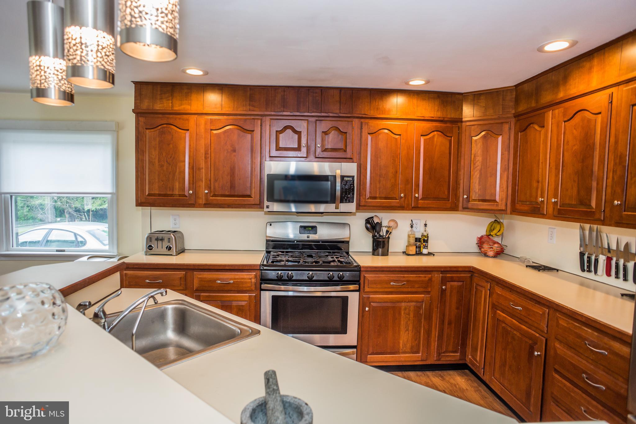 473 Colonial Park Drive Springfield, PA 19064 - Photo 12 of 105 Gallery Image 12