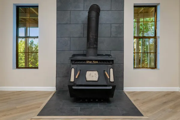 $699,000 | 13008 Summit Ridge Drive, Nevada City, CA 95959