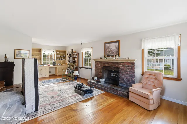 $1,299,000 | 922 Woodview Road, Brielle, NJ 08730