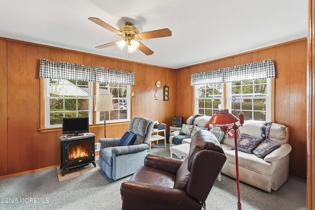 $1,299,000 | 922 Woodview Road, Brielle, NJ 08730