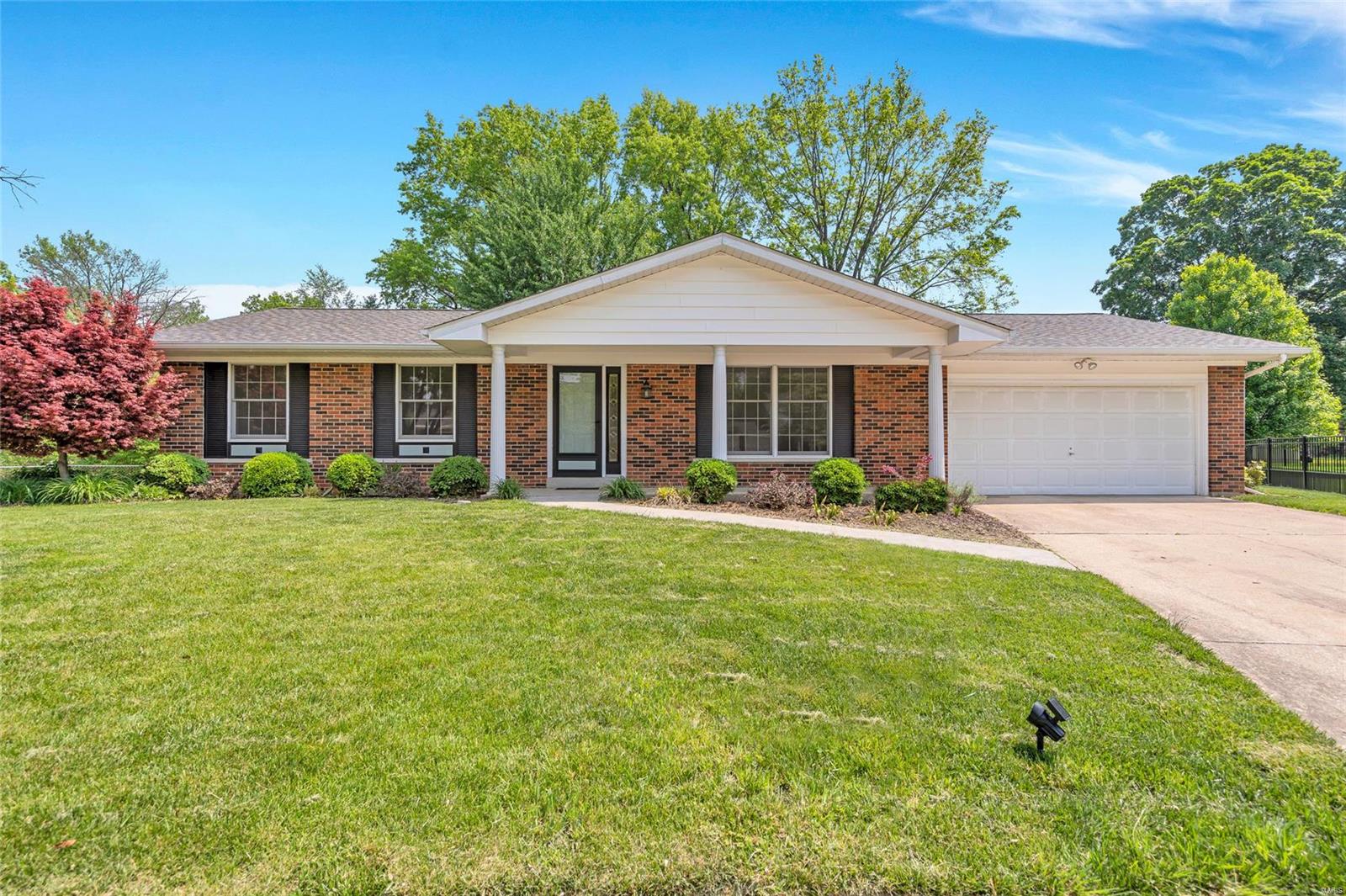 3228 Bowman Ridge St. Charles, MO 63301 - Photo 1 of 40 Gallery Image 1