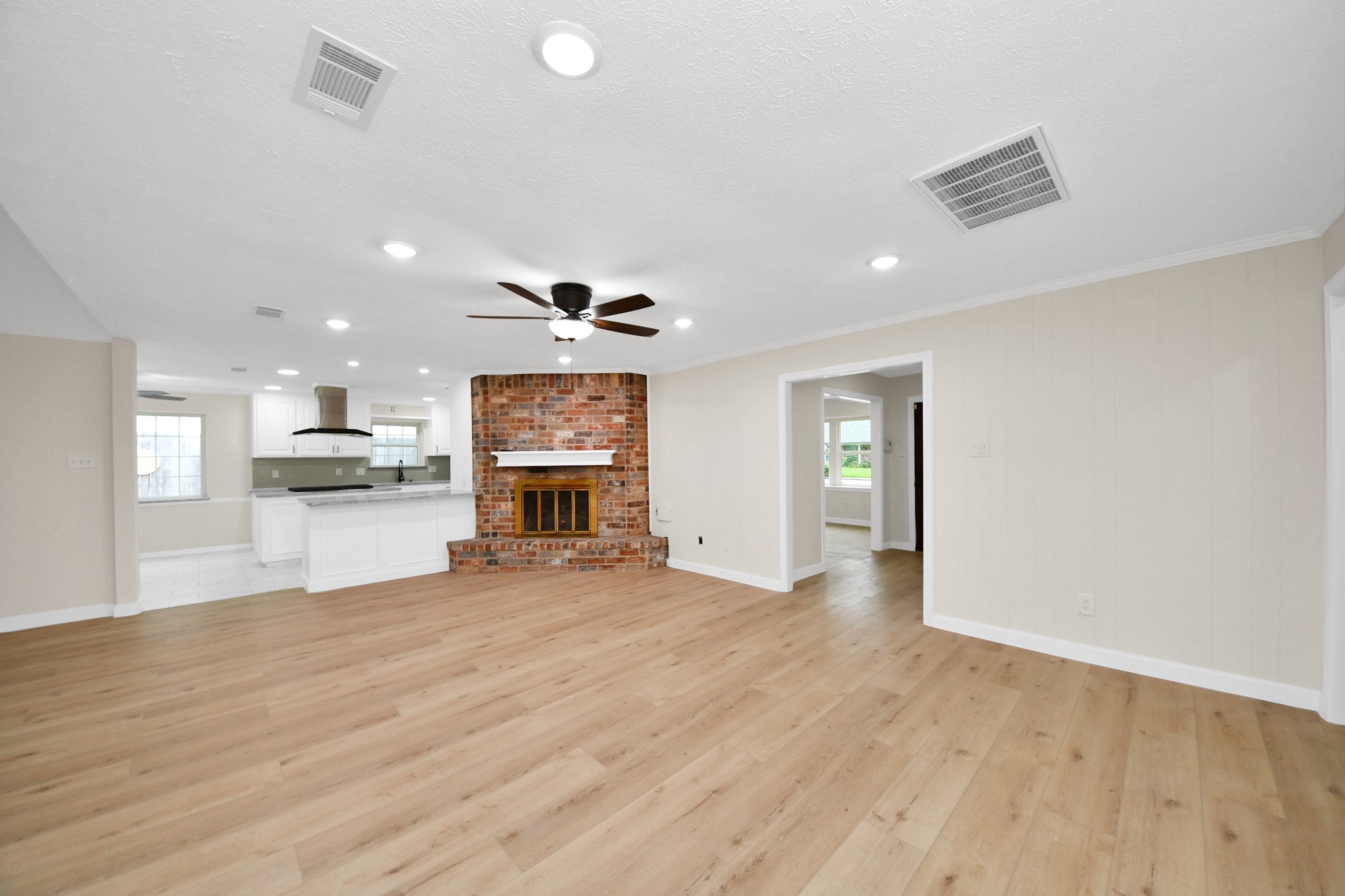 25511 Many Oak Drive Spring, TX 77380 - Photo 7 of 50