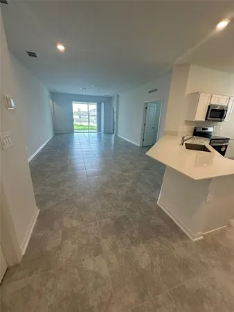 $1,900 | Undisclosed Address, Lake Wales, FL 33859