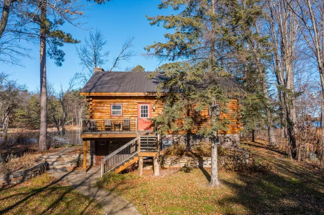 $1,185,000 | 14488 Pine Bay Trail, Crosslake, MN 56442