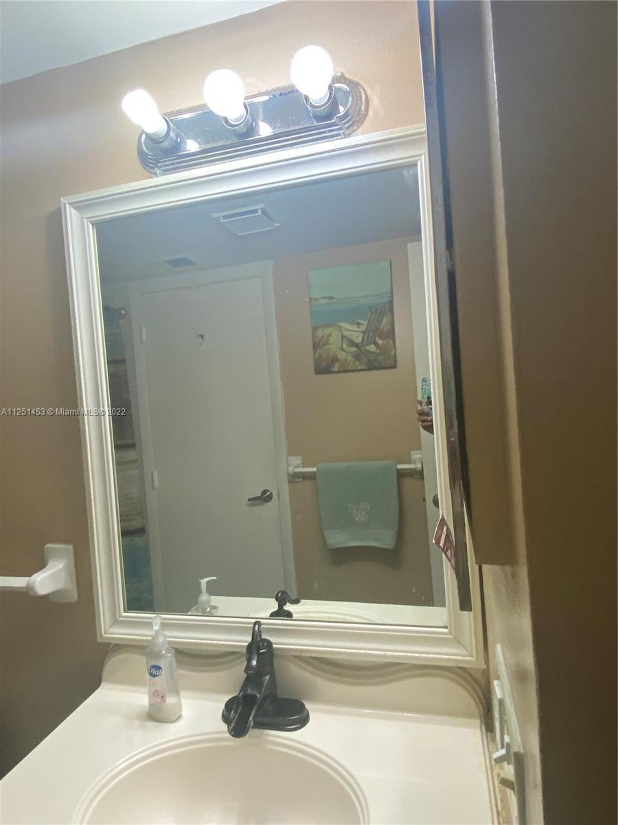 Inverrary Lauderhill, FL 33319 - Photo 8 of 25