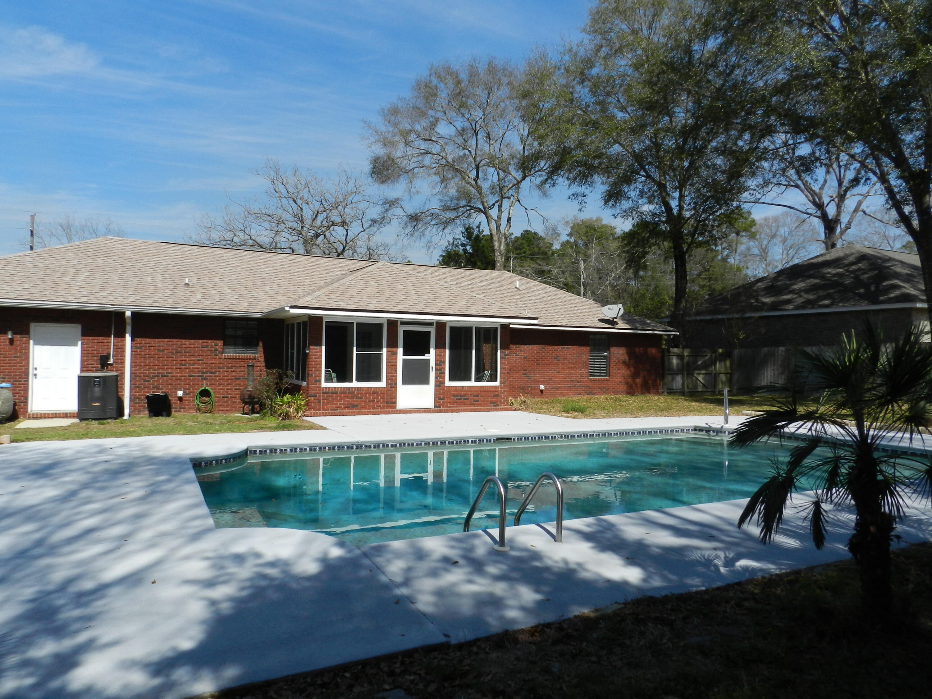 2710 Phil Tyner Road Crestview, FL 32536 - Photo 23 of 46 backyard