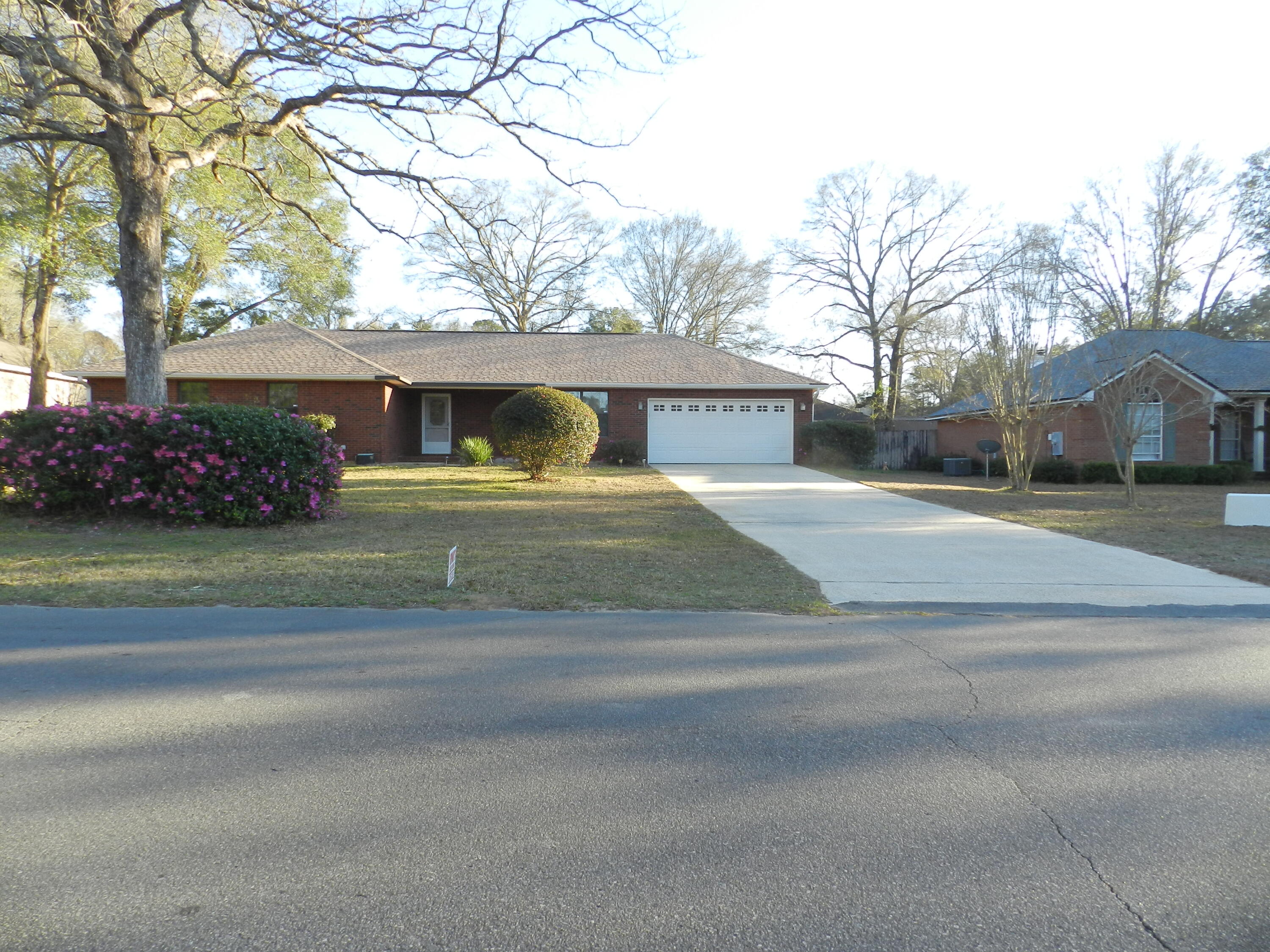 2710 Phil Tyner Road Crestview, FL 32536 - Photo 42 of 46 front
