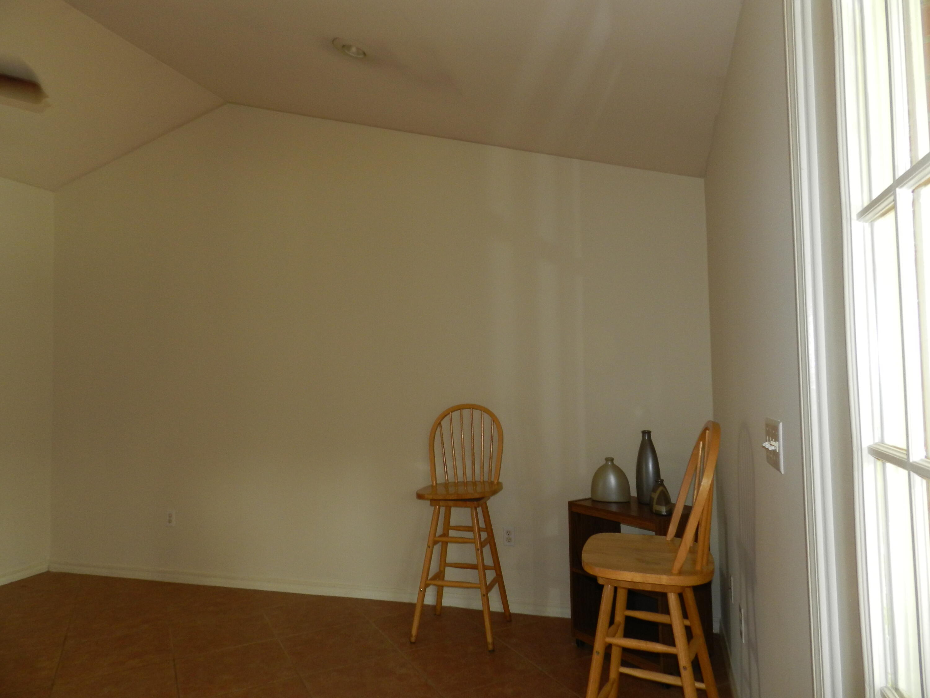 2710 Phil Tyner Road Crestview, FL 32536 - Photo 10 of 46 living room