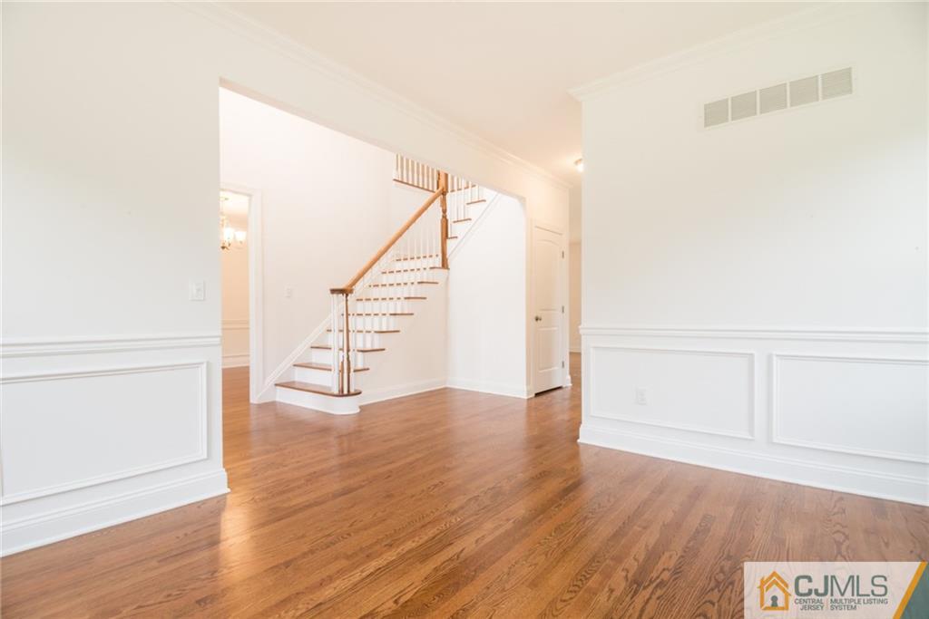 33 Major Road Monmouth Junction, NJ 08852 - Photo 4 of 24 Gallery Image 4
