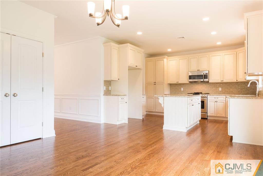 33 Major Road Monmouth Junction, NJ 08852 - Photo 6 of 24 Gallery Image 6