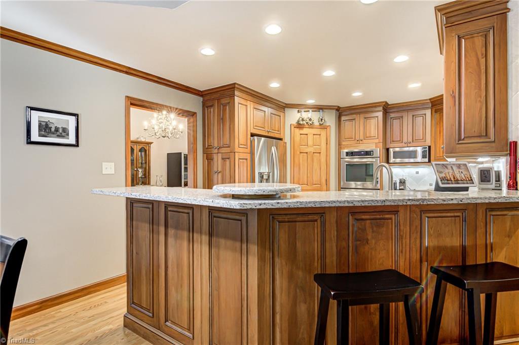 8201 Kelly Ford Road Oak Ridge, NC 27310 - Photo 16 of 46
