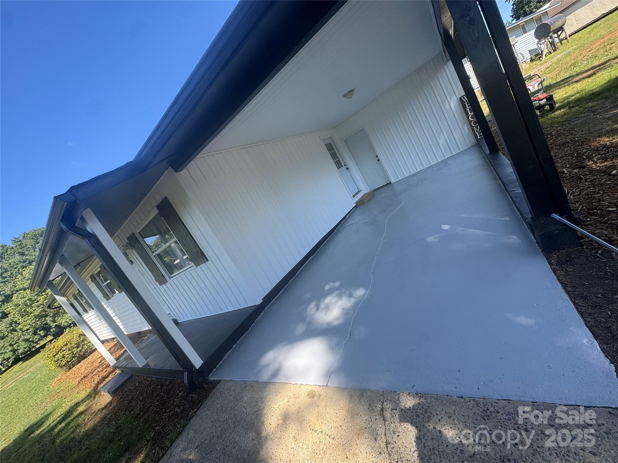 120 Hepler Road Taylorsville, NC 28681 - Photo 19 of 20 a view of an entryway