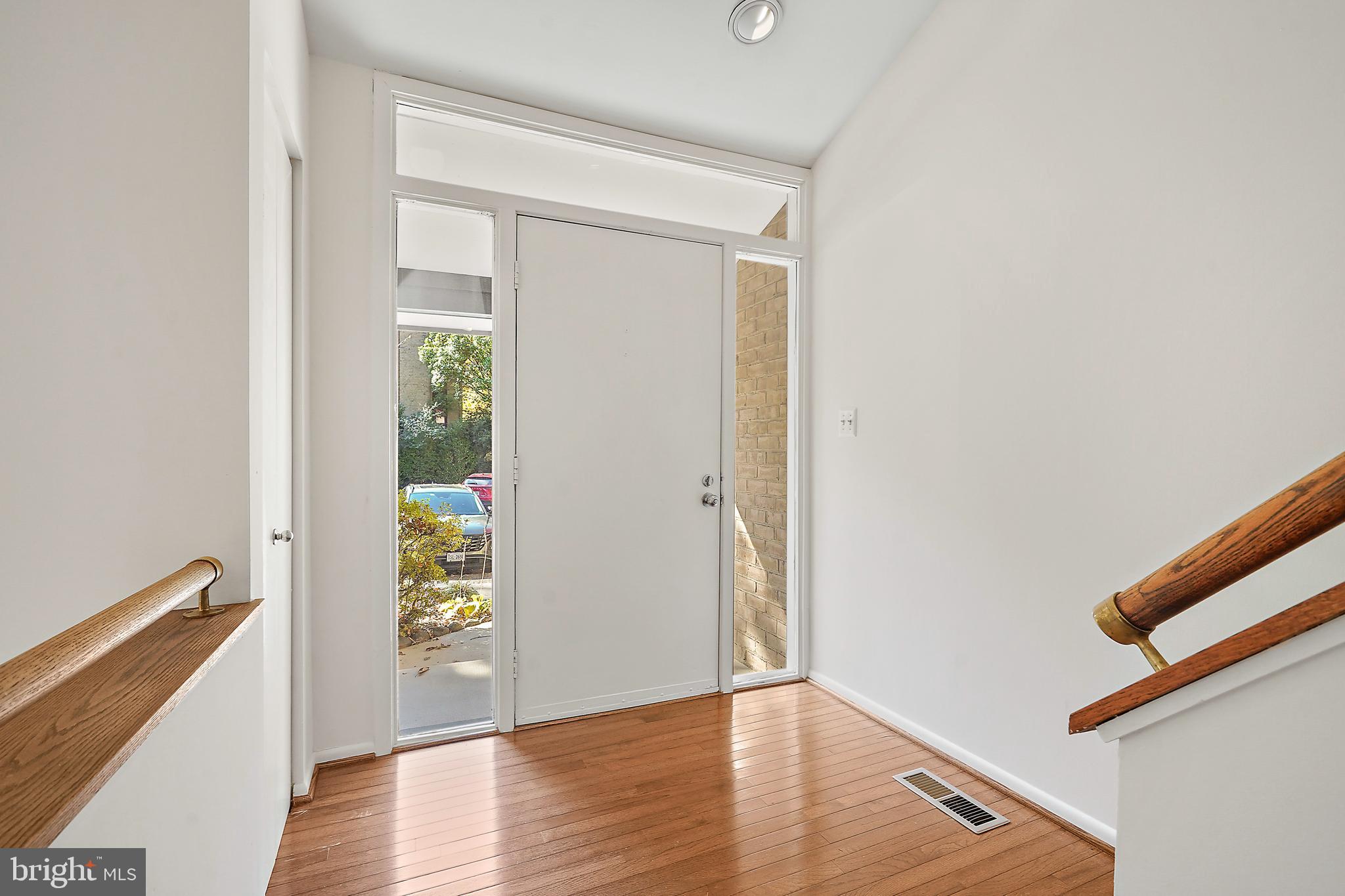 2006 Lakebreeze Way Reston, VA 20191 - Photo 11 of 49 wooden floor in an empty room