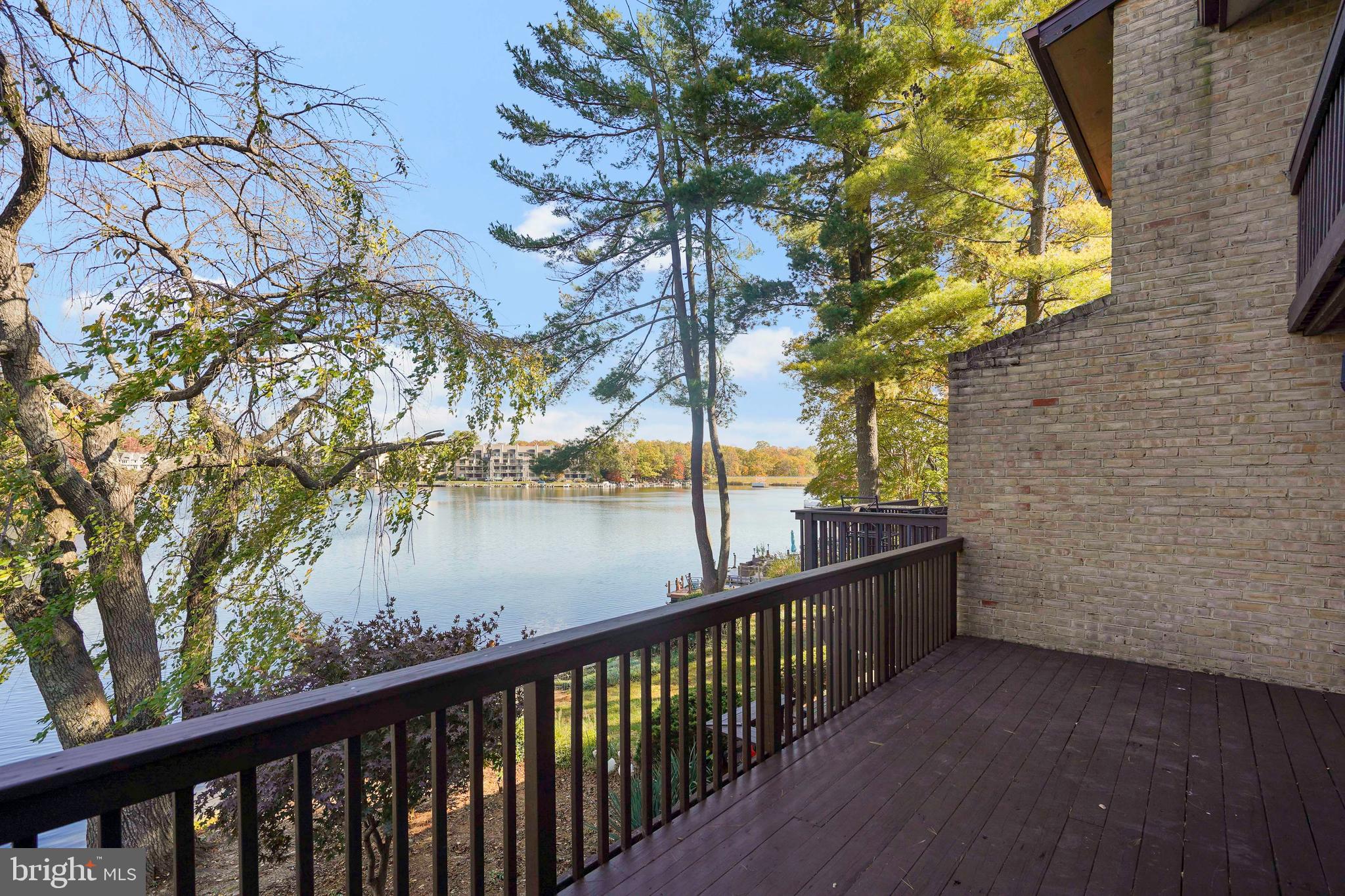 2006 Lakebreeze Way Reston, VA 20191 - Photo 8 of 49 a view of balcony and yard