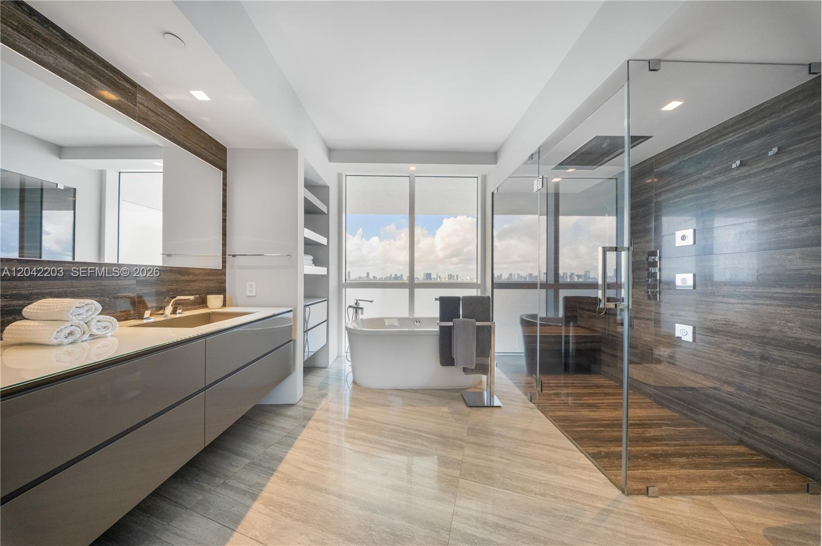 450 Alton Road, Unit 3301 Miami Beach, FL 33139 - Photo 21 of 45