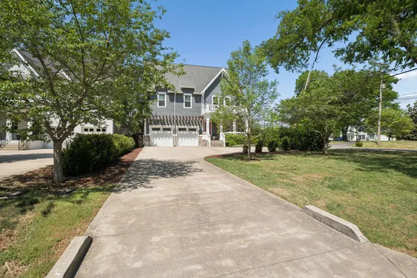 $9,500 | 1000 Draughon Avenue, Nashville, TN 37204