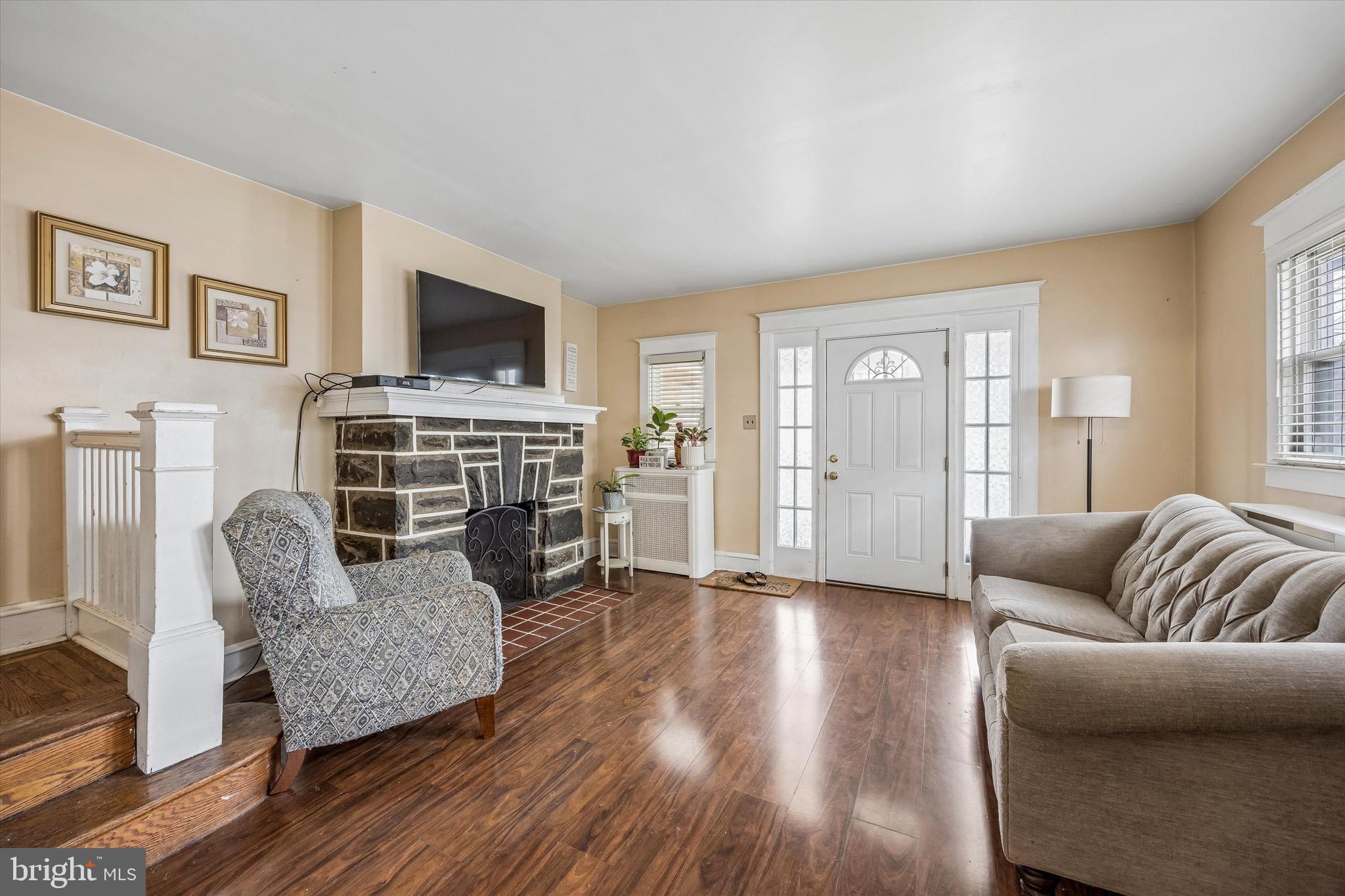 3232 Marshall Road Drexel Hill, PA 19026 - Photo 4 of 26