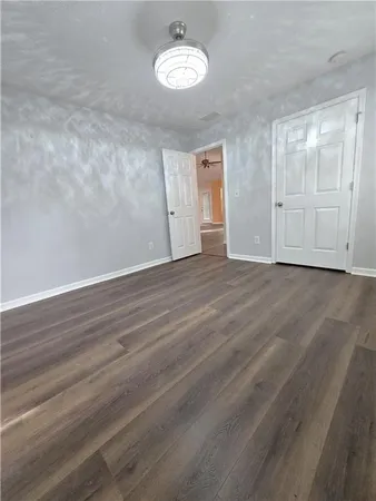 $2,800 | 4060 Crescent Walk Lane Northeast, Suwanee, GA 30024