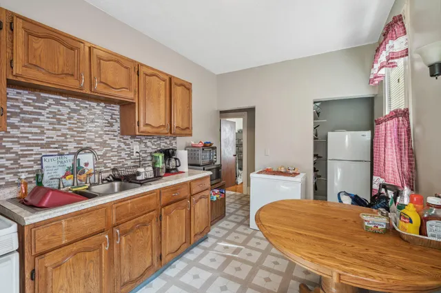 $765,000 | 909 22nd Avenue Northeast, Minneapolis, MN 55418